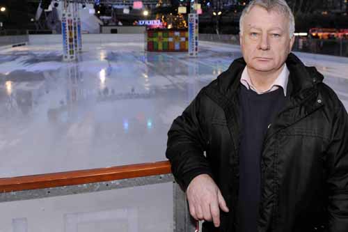 Scottish ice rink forced to close because of warm winter weather