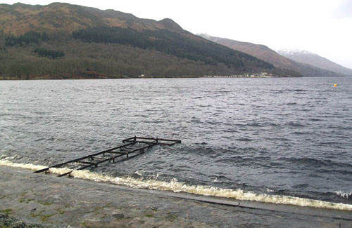 The pier after the statue had gone missing 