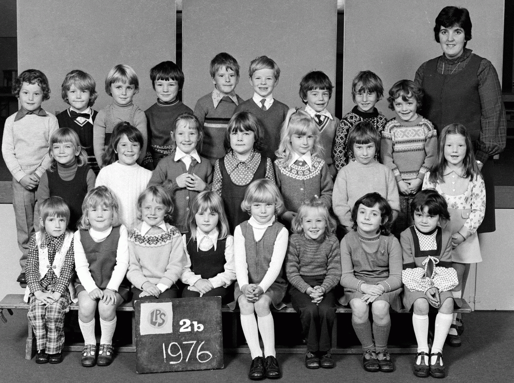 The 1976 class photo of Irene Smith and her class. Jennifer Sinclair is third in from the left.