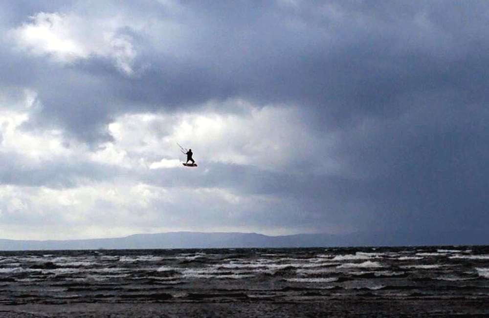 “Braw weather to fly a kite.”