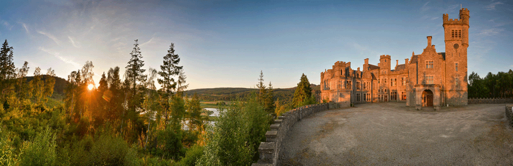 The castle enjoys panoramic views