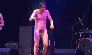 The singer remained naked for around 20 minutes according to onlookers-Entertainment News