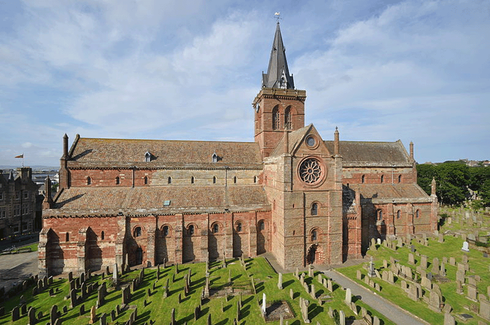 Funerals at St Magnus Cathedral in Kirkwall, Orkney have been engulfed with groups of selfie-snapping tourists