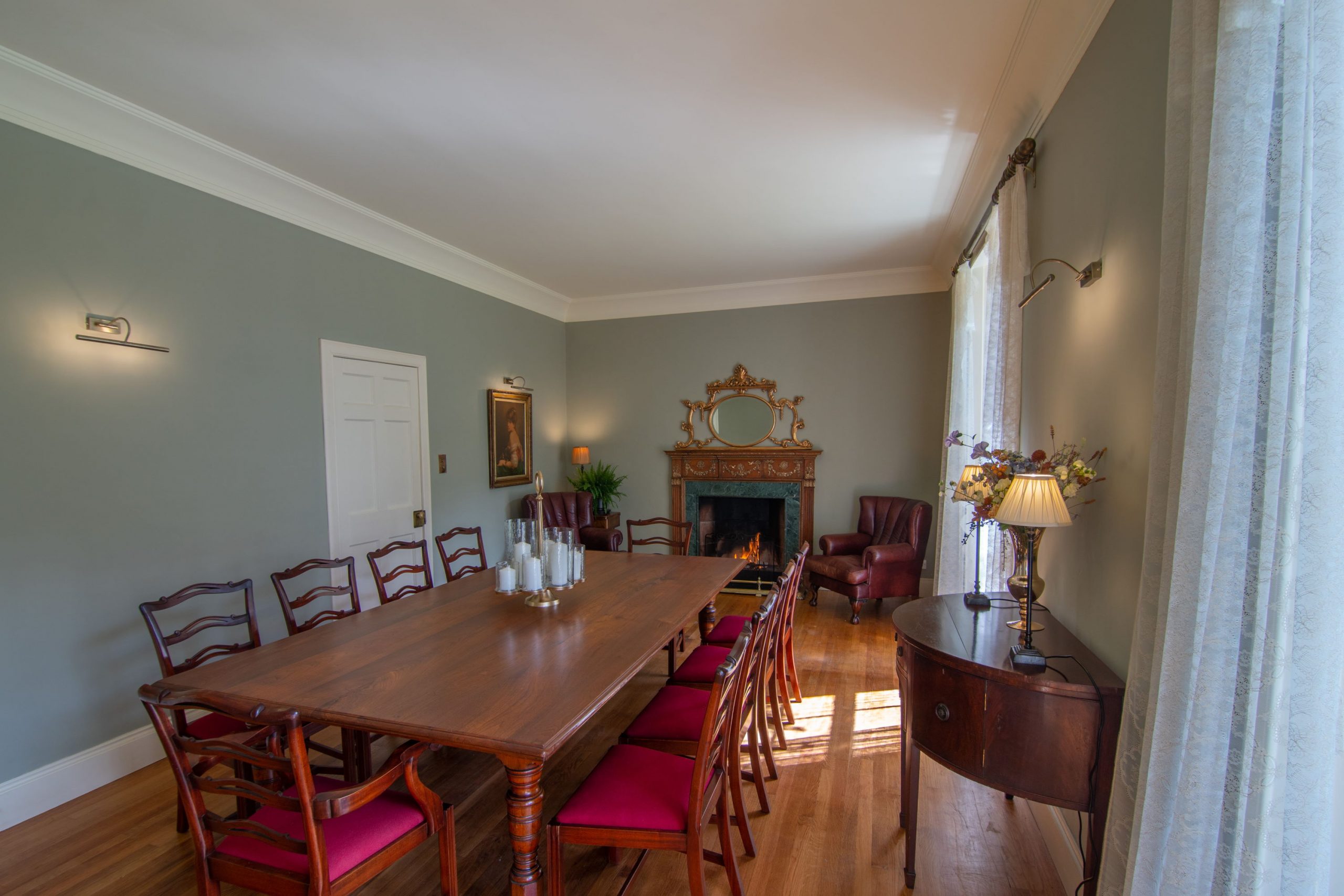 A picture of a dining room in Cragie House 