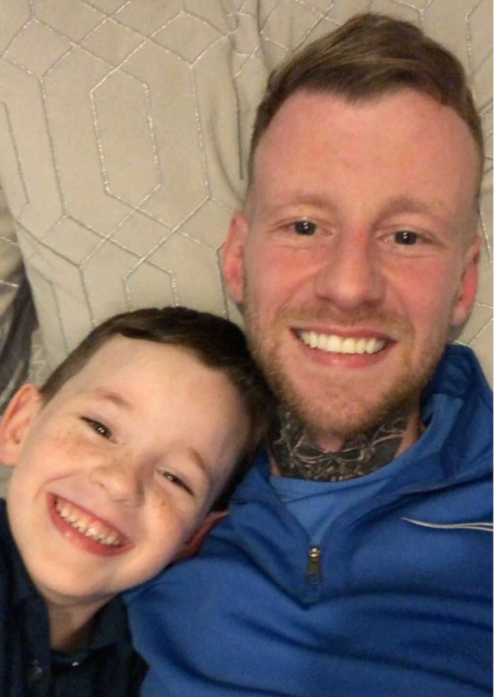 A picture of Andrew and his son - Viral News Scotland