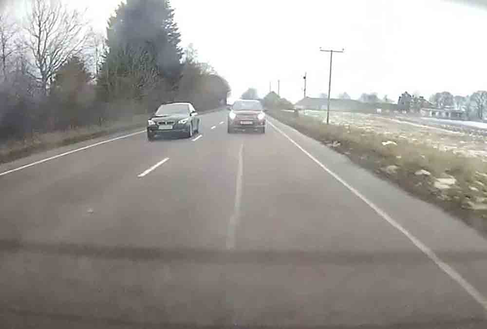 BMW driver narrowly avoids collision with three cars after dodgy overtake - Dashcam Clips