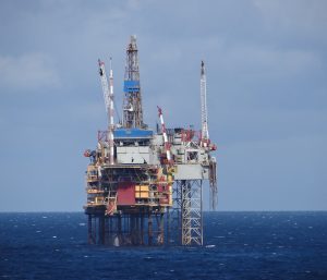 North Sea Oil rig - Shell enter deal with Draegar Marine and Offshore to implement goal zero - Scottish news