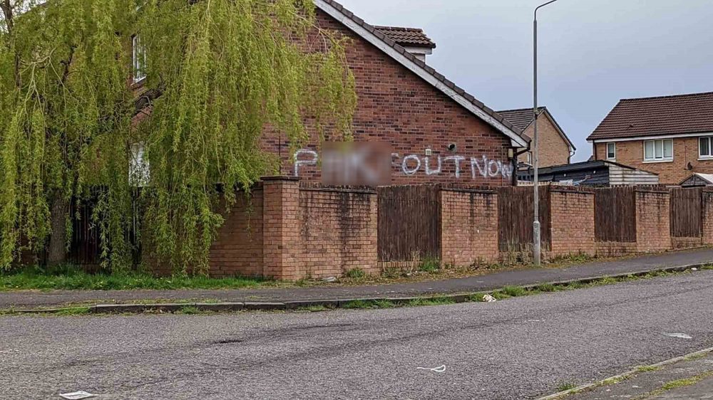 The disgusting graffiti on the side of the house| Crime news UK