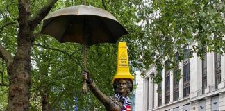 Mary Poppins with Scottish Bottle | Scottish News