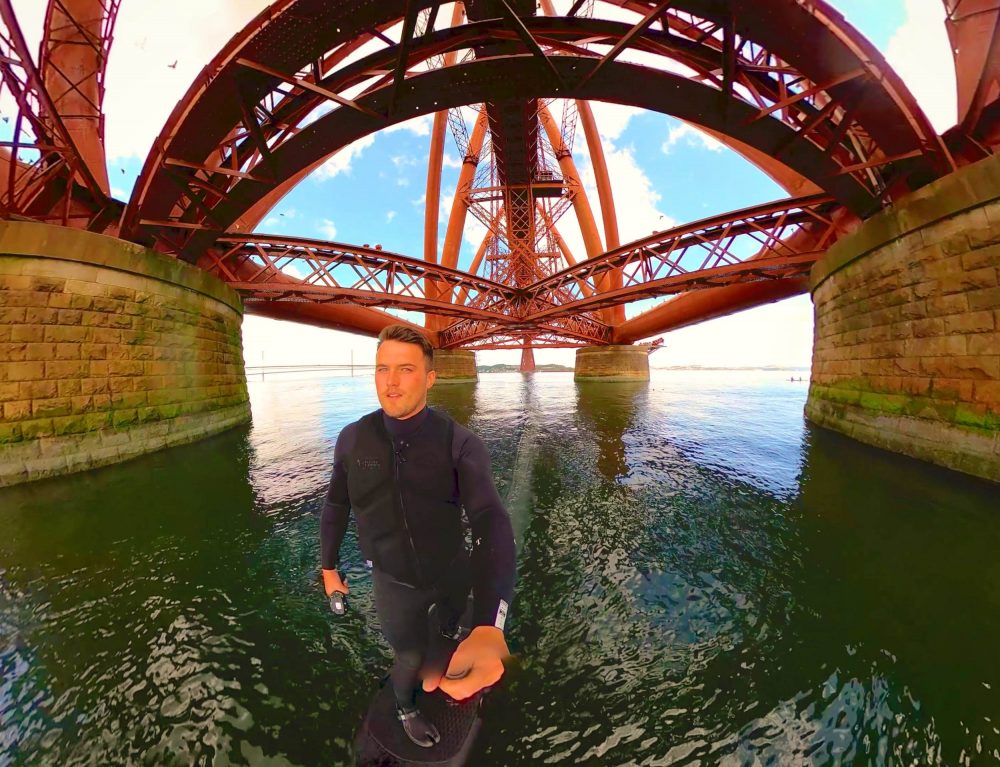 Lloyd Blyth Forth Bridge - Scottish News