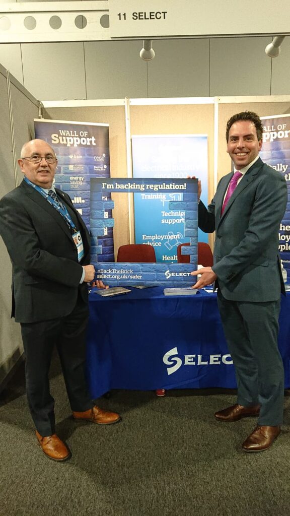 (L-R) Eric Rae from SELECT with Maurice Golden MSP.