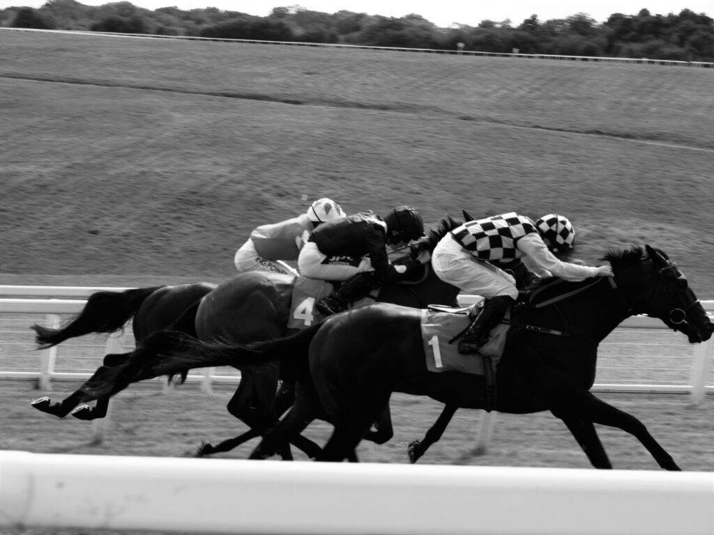Black and white image of horses racing - although not at Musselburgh.