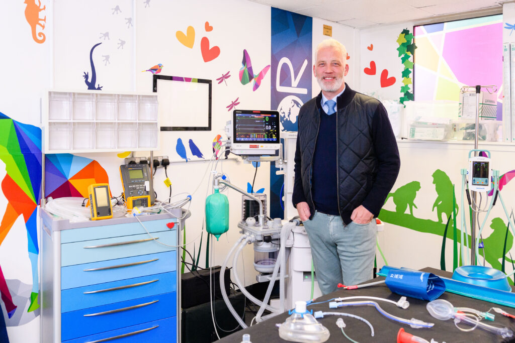 KidsOR Co-founder and Chairman Garreth Woods in an operating room.