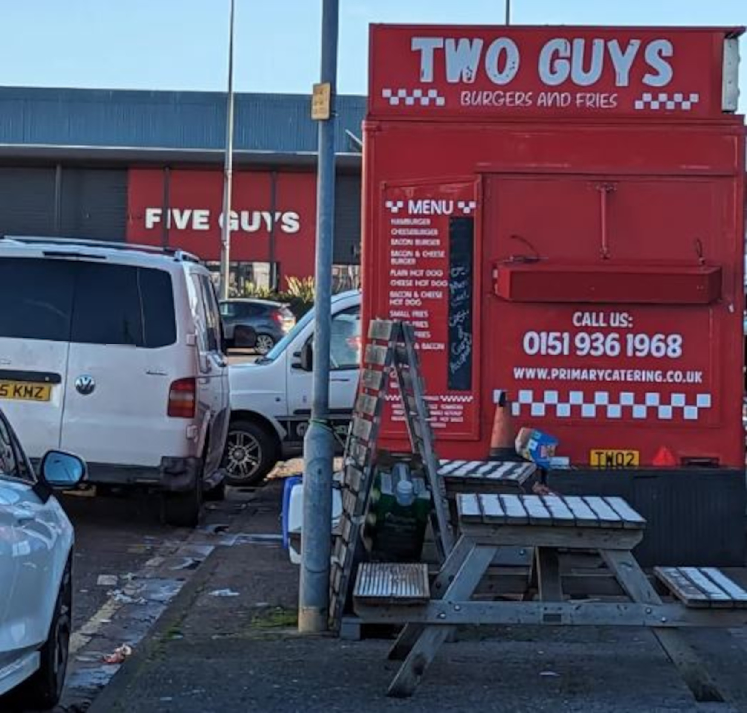 Brits left in stitches after recognizing “brazen” burger van with cheeky jibe at 5 Guys restaurant subsequent door