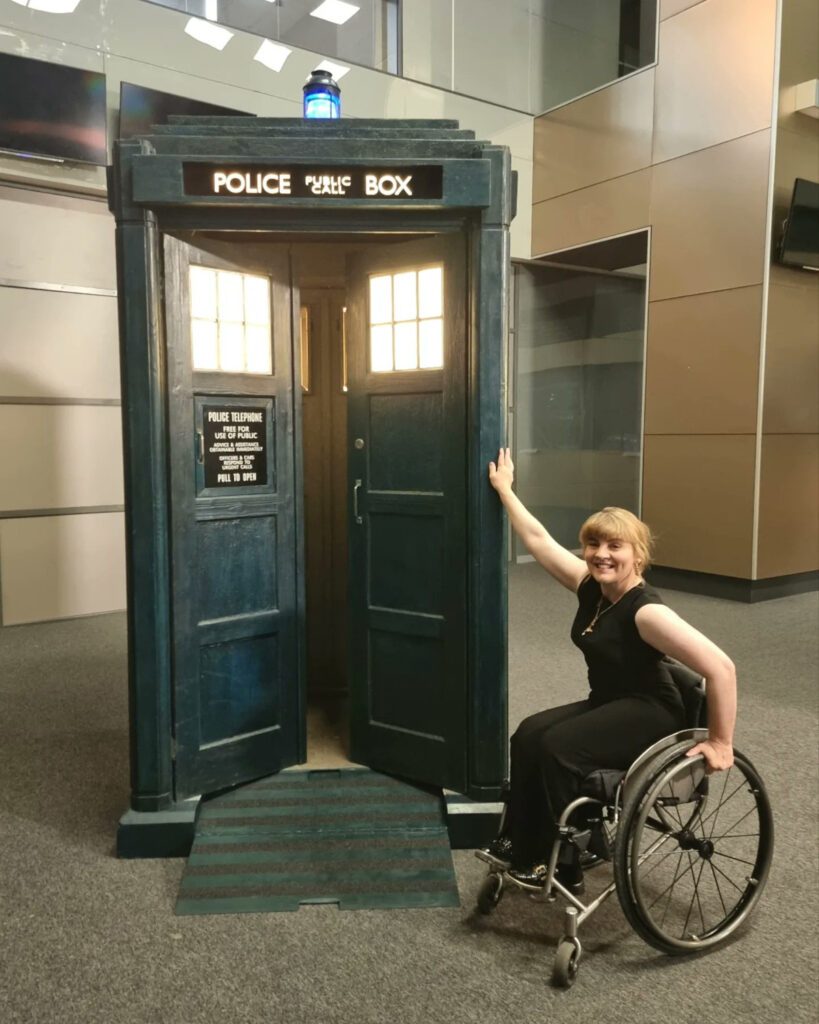 Ruth Madeley outside the Tardis.