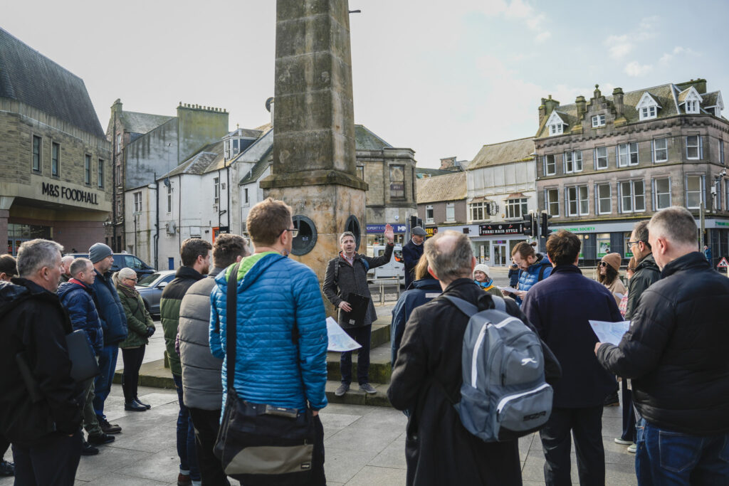 Walking tour in Inverness