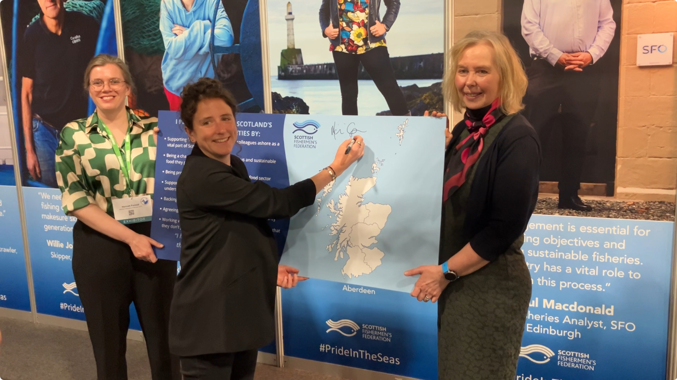 Cabinet Secretary pens pledge for fishing industry | Scottish PR